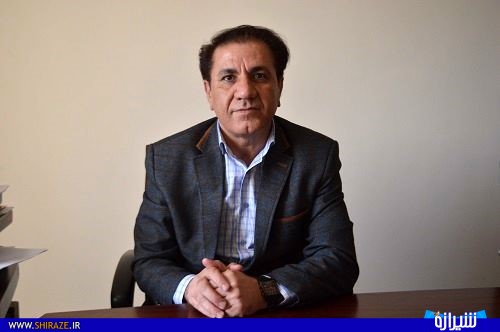 تکیه بر فروش نفت در پشت پرده منافع آن برای برخی دولتمردان/ غفلت از ایجاد صنایع تبدیلی/ کمبود کود در پستوی هزینه های گزاف سموم و دفع آفات/ زمین  بیمار و آلوده به مواد شیمیایی؛سیب ایرانی به خاطر طبیعی و ارگانیک بودنش در جهان حرف اول را می‌زد