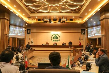 پشت پا زدن به زحمات چندین ساله با اعمال یک کاغذ/ زد و بندهای استخدام در پشت پرده استعلام های منفی! پشت پا زدن به زحمات چندین ساله با اعمال یک کاغذ/ زد و بندهای استخدام در پشت پرده استعلام های منفی!