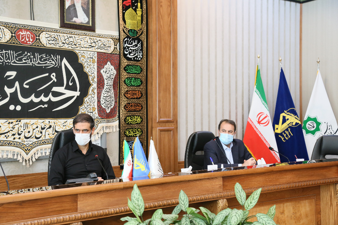 نشست مشترک استاندار فارس و فرمانده قرارگاه سازندگی خاتم الانبیا سپاه پاسداران نشست مشترک استاندار فارس و فرمانده قرارگاه سازندگی خاتم الانبیا سپاه پاسداران