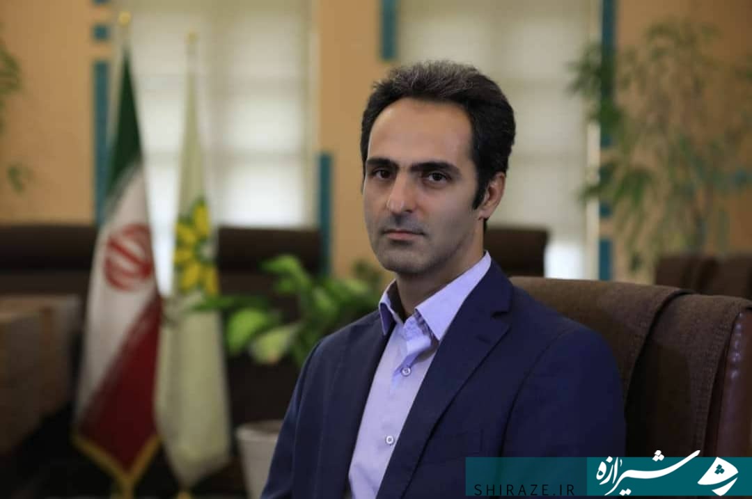 زخمی کهنه بر پیکر خیابان های شهر شیراز/کنده کاری ده ماهه خیابان مشکین فام و تضییع حقوق اهالی زخمی کهنه بر پیکر خیابان های شهر شیراز/کنده کاری ده ماهه خیابان مشکین فام و تضییع حقوق اهالی
