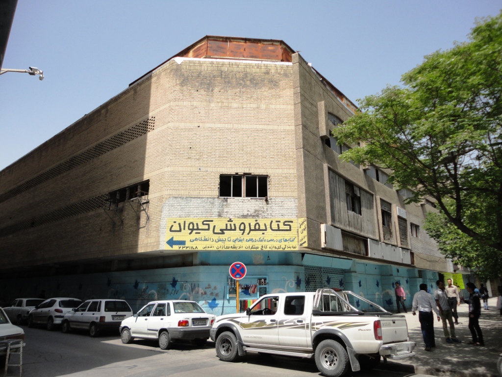 ساماندهی کوچه ادیان شیراز در دستور کار شورا قرار می‌گیرد