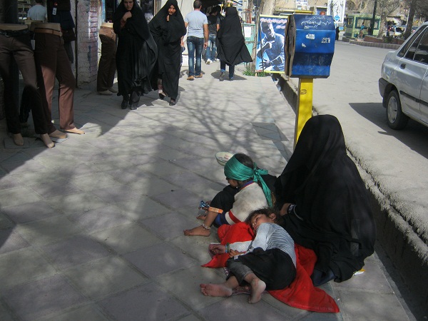 تکدی گری در شیراز تکدی گری در شیراز