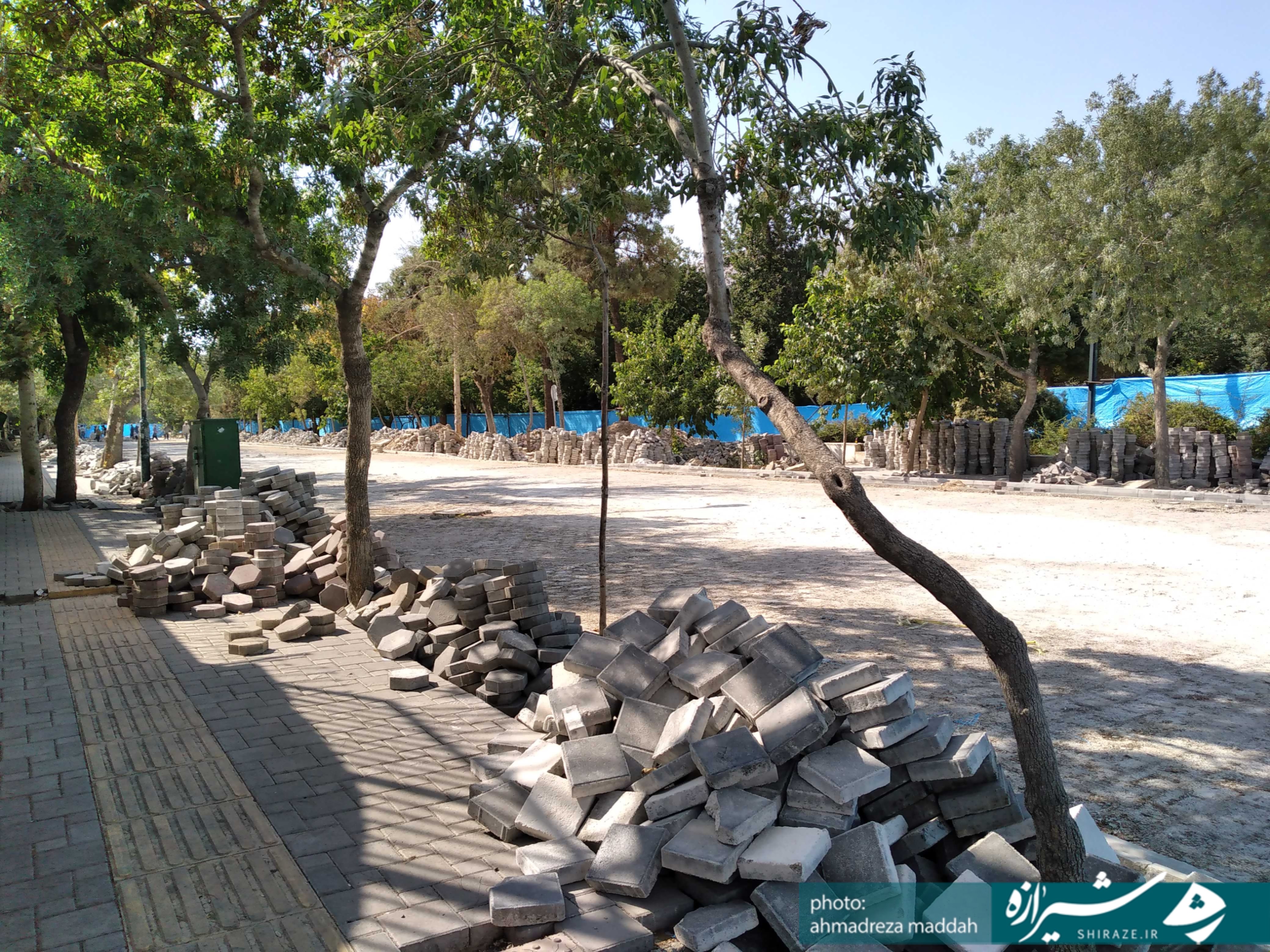 سریال دنباله دار بیتدبیری های شهرداری و پروژه هایی که همچنان حاشیه ساز میشوند/ جمع آوری کف فرش خیابان مشکین فام حاشیه تازه مدیریت شهری سریال دنباله دار بیتدبیری های شهرداری و پروژه هایی که همچنان حاشیه ساز میشوند/ جمع آوری کف فرش خیابان مشکین فام حاشیه تازه مدیریت شهری