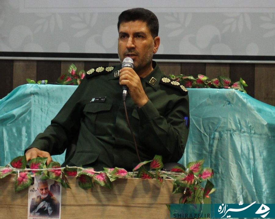 کاهش آسیب ها و تلفات کرونا با اجرای طرح شهید سلیمانی در ارسنجان/ حضور بیش از ۱۰۰ بسیجی در تیم های مراقبتی و حمایتی