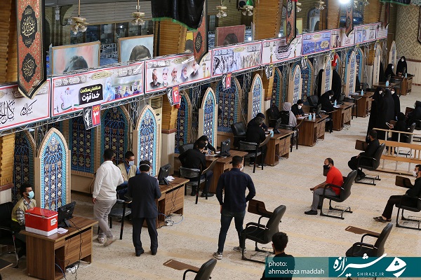 آغاز به کار بزرگترین مرکز تجمیعی واکسیناسیون فارس در حسینیه عاشقان ثارالله(ع)/ ظرفیت تزریق ۴ هزار دوز واکسن آغاز به کار بزرگترین مرکز تجمیعی واکسیناسیون فارس در حسینیه عاشقان ثارالله(ع)/ ظرفیت تزریق ۴ هزار دوز واکسن