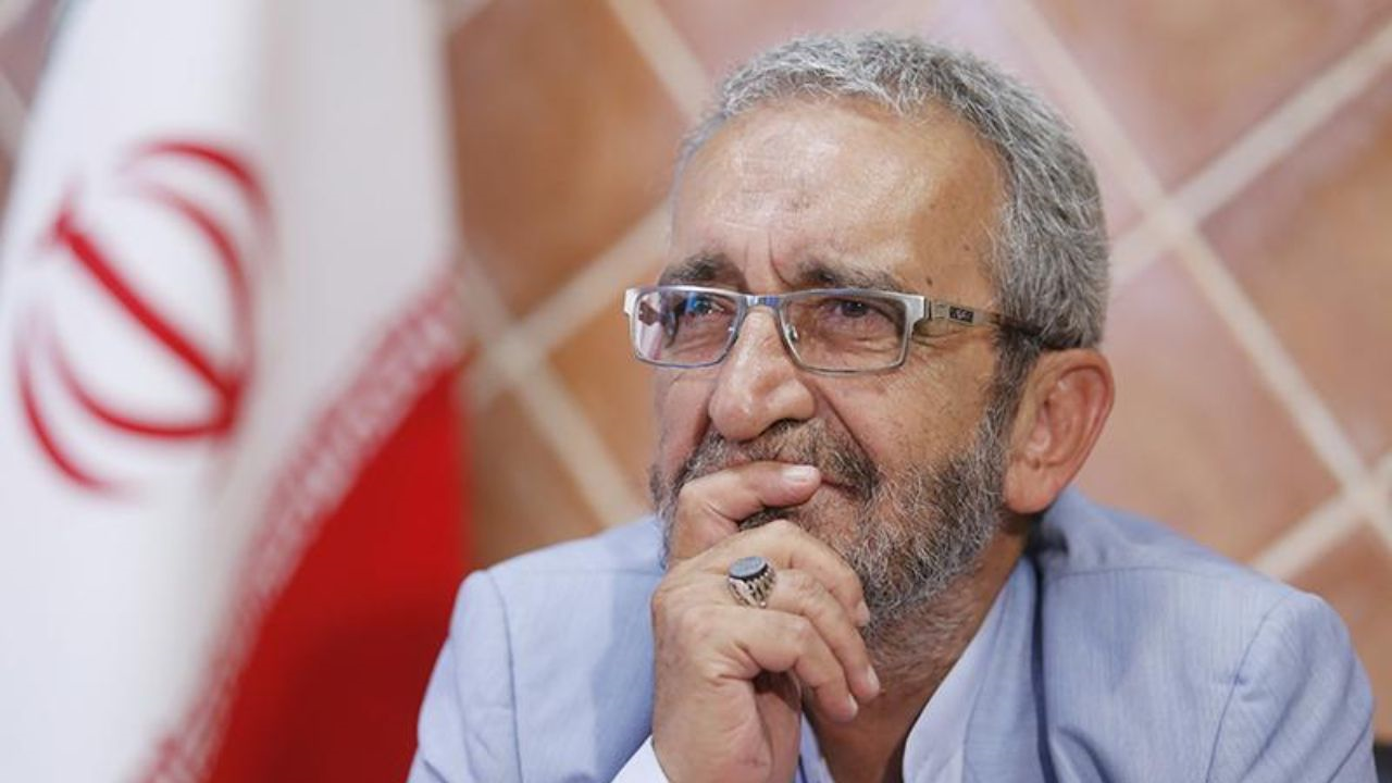 تمایلات شهرتطلبانه افراد از دیدگاه جامعهشناسان/ چون با شخصیتها عکس دارم آدم مهمی هستم! تمایلات شهرتطلبانه افراد از دیدگاه جامعهشناسان/ چون با شخصیتها عکس دارم آدم مهمی هستم!
