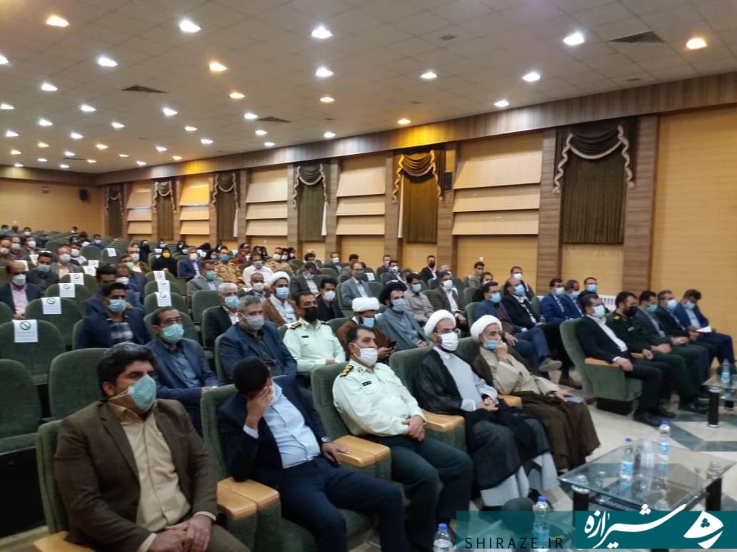 طریق الرضا(ع) در شهرستان اقلید باید به بزرگراه تبدیل شود/ اشتغال و مسکن جوانان نیازمند چاره اندیشی و رسیدگی دارد