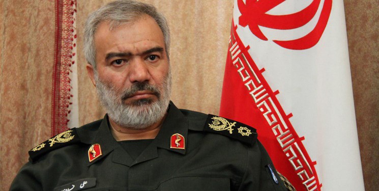 سردار فدوی: کسانی که علیه کشورخباثت میکنند باید سایه سنگین هزینه دادن را احساس کنند سردار فدوی: کسانی که علیه کشورخباثت میکنند باید سایه سنگین هزینه دادن را احساس کنند