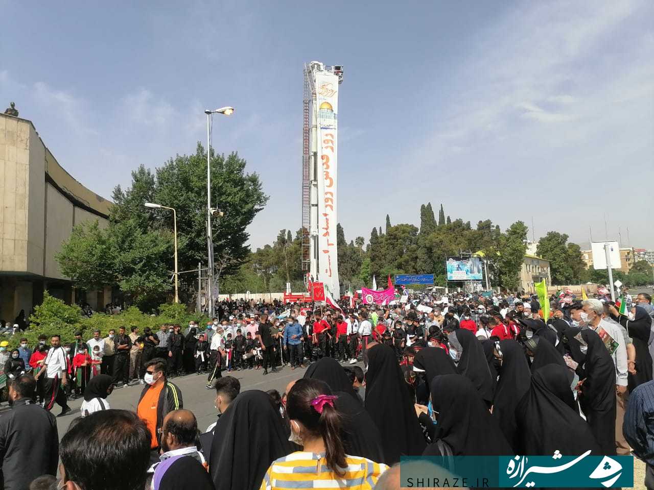 راهپیمایی روز قدس در استان فارس تا دقایقی دیگر آغاز می شود راهپیمایی روز قدس در استان فارس تا دقایقی دیگر آغاز می شود