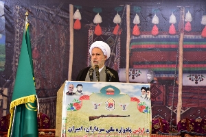 ایل قشقایی مظهر غیرت و عشق به اهل بیت است ایل قشقایی مظهر غیرت و عشق به اهل بیت است