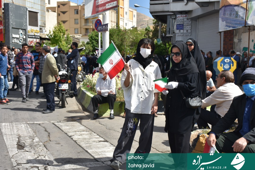 شیراز به احترام قدس یکپارچه به پا خواست شیراز به احترام قدس یکپارچه به پا خواست