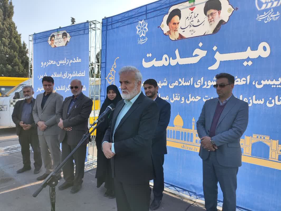 حملونقل از حوزههای بسیار تأثیرگذار در رضایتمندی شهروندان است حملونقل از حوزههای بسیار تأثیرگذار در رضایتمندی شهروندان است