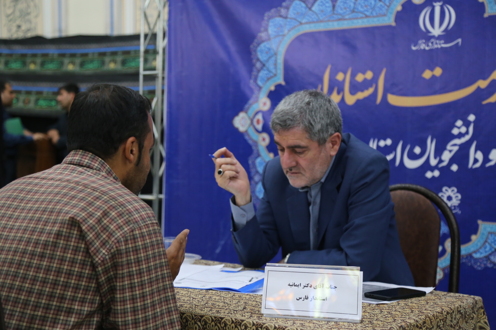 کشور نیازمند ورود جوانان به عرصه تولید است کشور نیازمند ورود جوانان به عرصه تولید است
