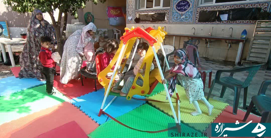 برگزاری اولین اعتکاف مادر و فرزند در شیراز برگزاری اولین اعتکاف مادر و فرزند در شیراز