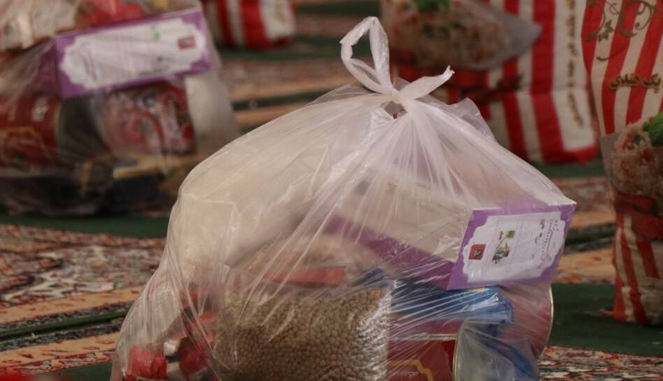 تهیه ۲ هزار بسته معیشتی برای خانوادههای معسر زندانیان استان فارس تهیه ۲ هزار بسته معیشتی برای خانوادههای معسر زندانیان استان فارس