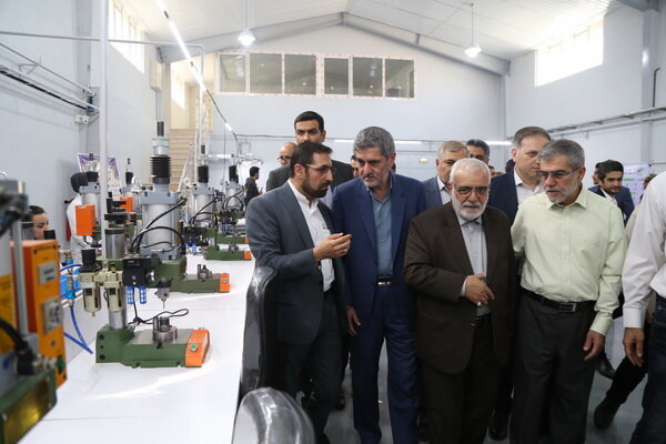 استاندار فارس به کازرون سفر کرد استاندار فارس به کازرون سفر کرد