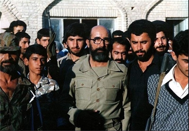 شهید چمران یک عارف تمام عیار بود شهید چمران یک عارف تمام عیار بود