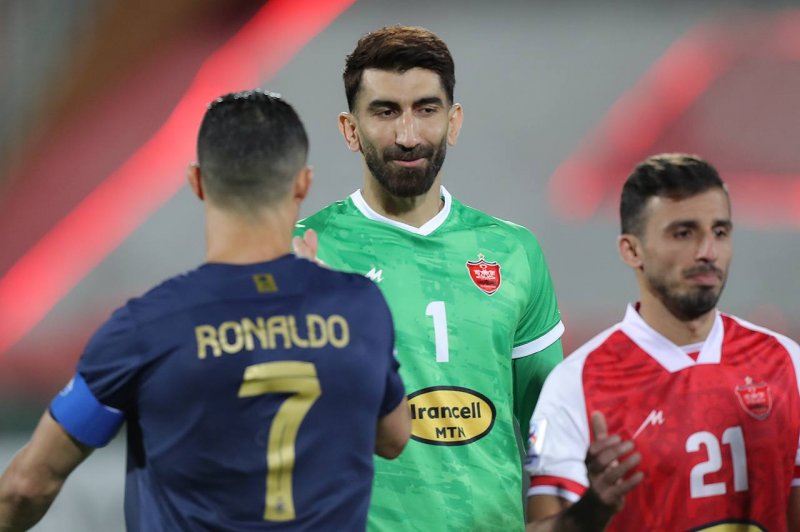 پرسپولیس ۲ به هیچ باخت پرسپولیس ۲ به هیچ باخت