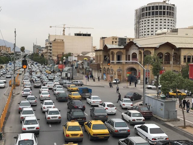 مِهر با ترافیک به استقبال بازگشایی مدارس شیراز رفت مِهر با ترافیک به استقبال بازگشایی مدارس شیراز رفت