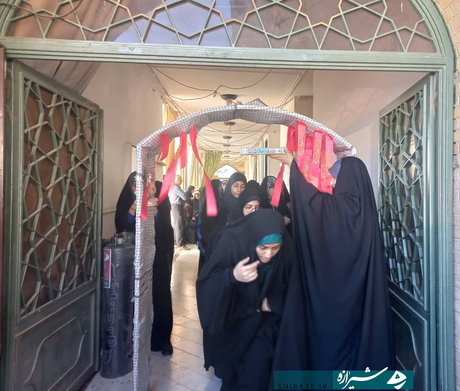 اعزام نخستین کاروان راهیان نور دانش‌آموزانی به مناطق عملیاتی