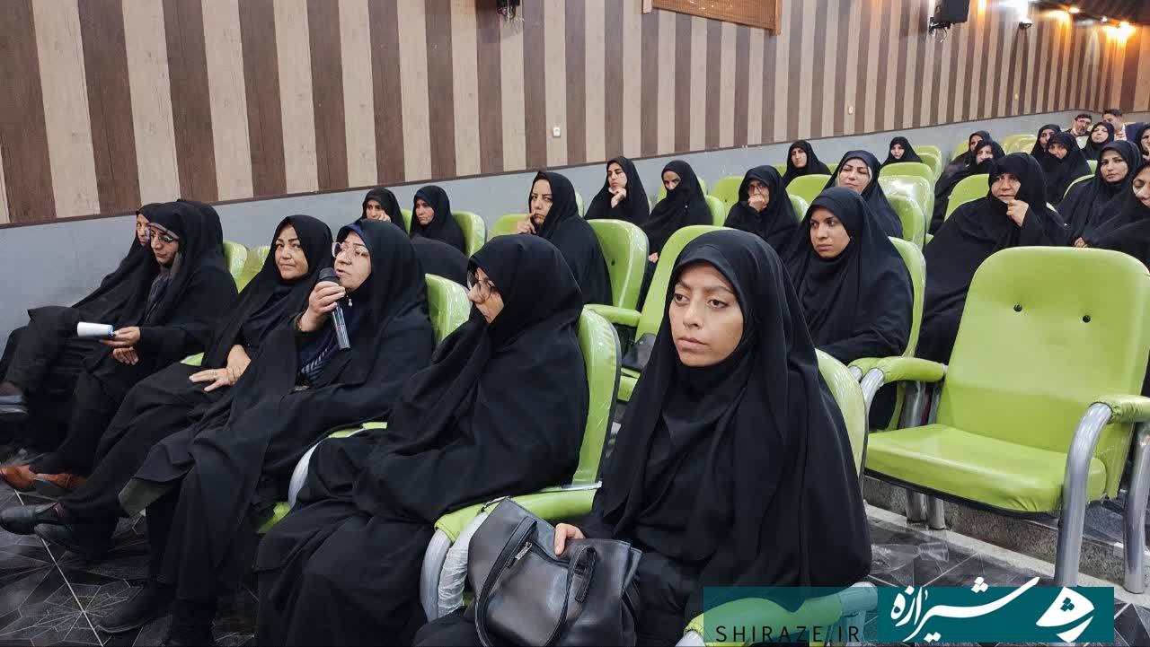 برگزاری اجلاسیه فصلی مجمع بسیج اقلید برگزاری اجلاسیه فصلی مجمع بسیج اقلید