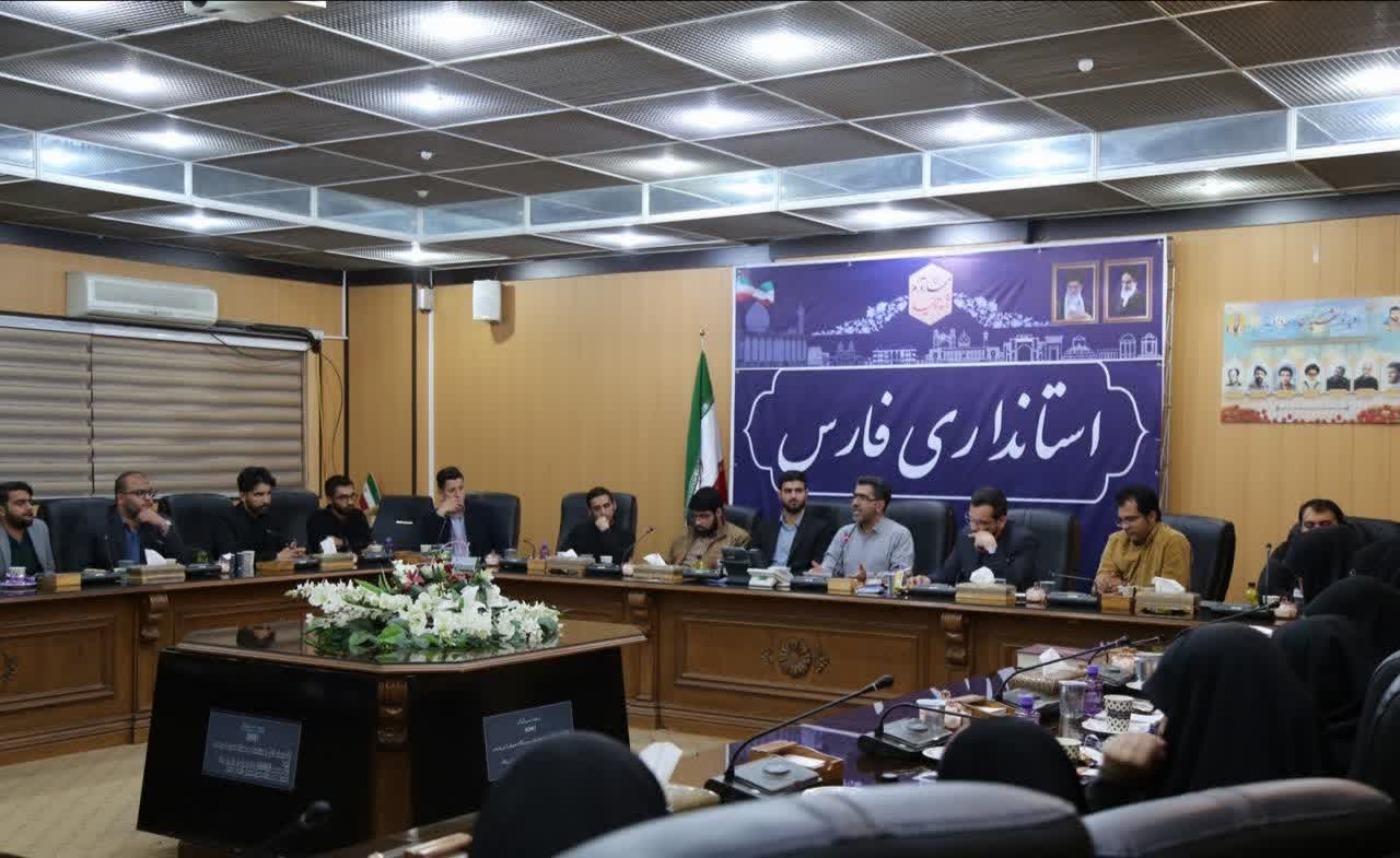 دانشجویان حضور در تشکلها را غنیمت شمرند دانشجویان حضور در تشکلها را غنیمت شمرند