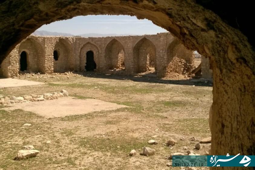 ظرفیت‌های گردشگری و تاریخی منطقه قیروکارزین