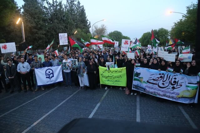 دانشجویان اخراجی آمریکا و اروپا را بورسیه می‌کنیم