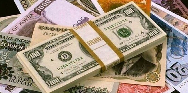 کشف ۱۴ هزار ارز خارجی در فرودگاه شیراز
