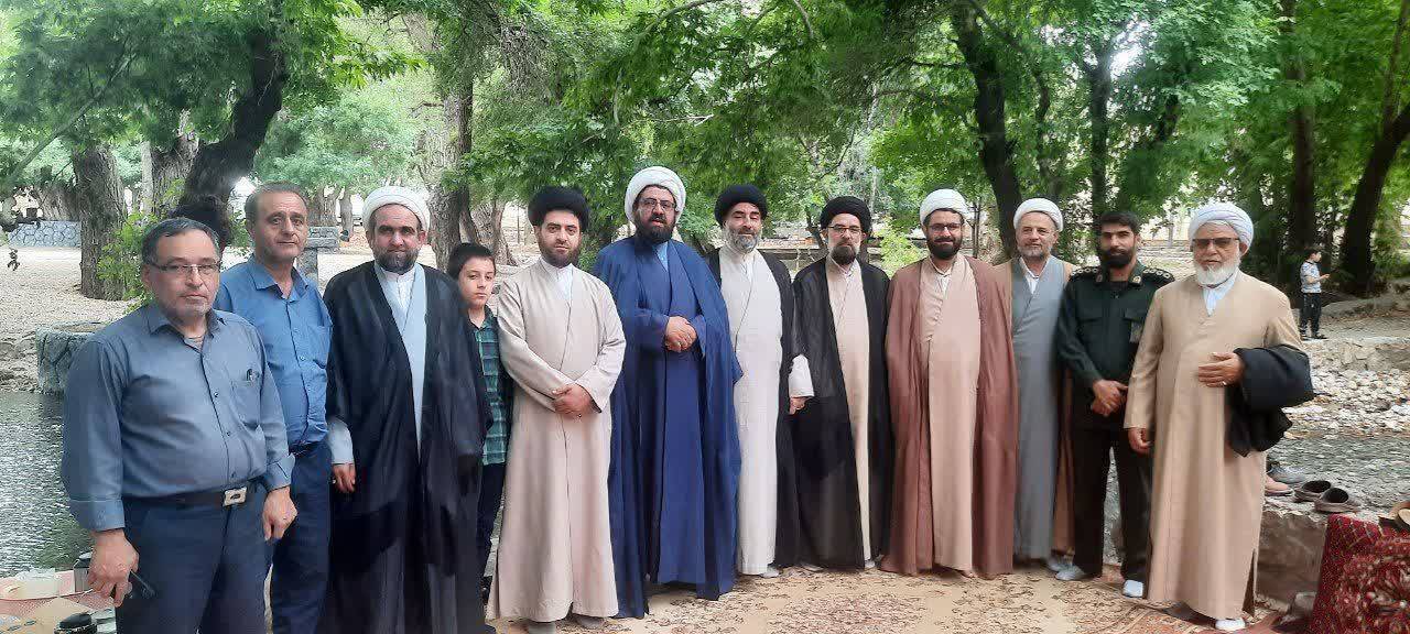 انتخابات محور گفتگوی ائمه جمعه شمال فارس