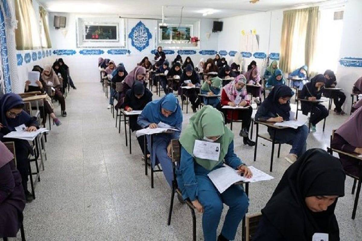توزیع کارت ورود به جلسه آزمون نمونه دولتی