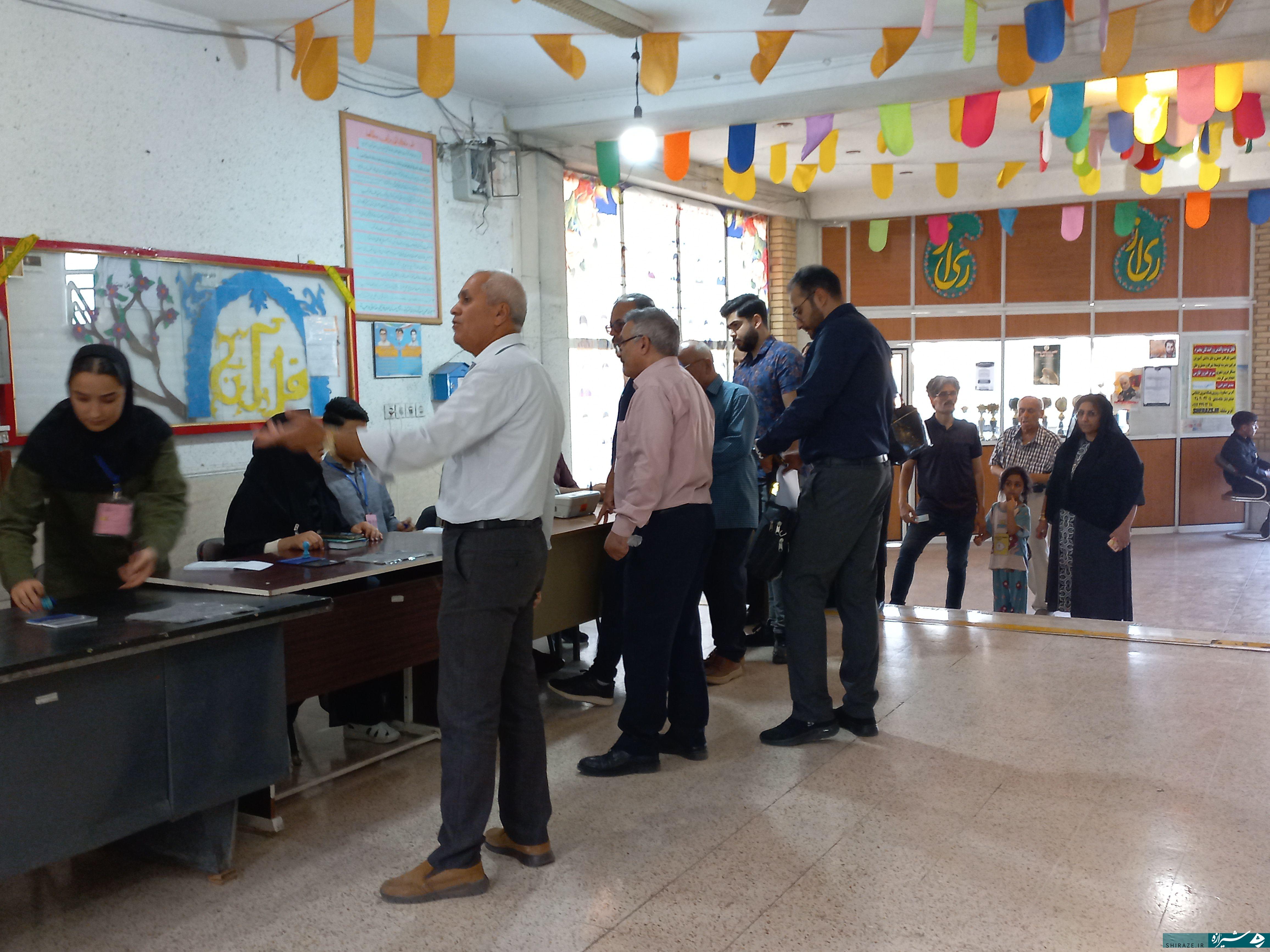 زنگ انتخابات در فارس به صدا در آمد