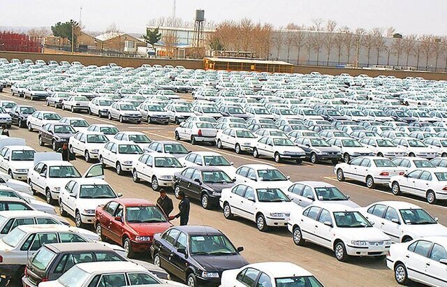 بررسی بازار خودرو در سال ۱۴۰۳؛