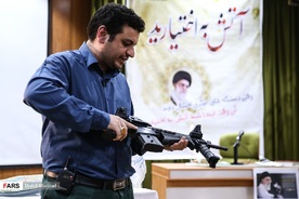رونمایی ازسلاح انفرادی جدید ذوالفقار