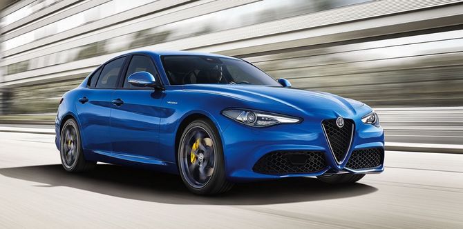 آلفارومئو استلویو Quadrifoglio