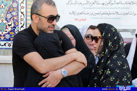 حضور خانواده مرحوم ضیاءالدین دری