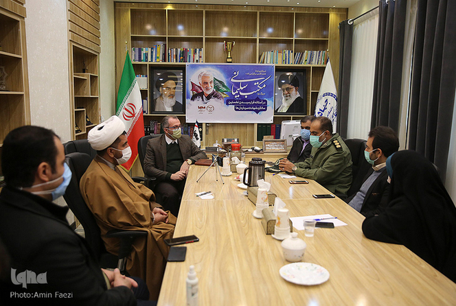 خبرگزاری  «ایکنا فارس» / میزگرد «مكتب سلیمانی» در ایكنای فارس ایکنا فارس
عکس: امین فائضی