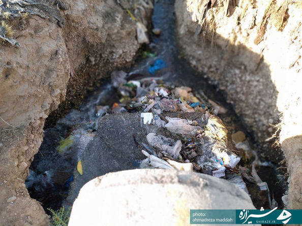 خروجی آب انتهای شهرک مهدی آباد (کتس بس)
