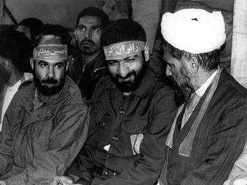 در جبهه جنگ در کنار محسن رضایی