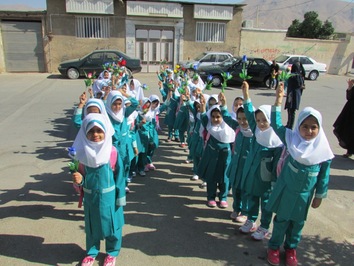جشن کلاس اولی ها در سروستان