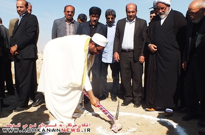 گلنگ ساخت کتابخانه عمومی شهر اهل لامرد