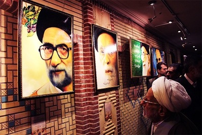 نمایشگاه مناظری از بهشت در لارستان