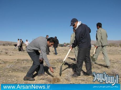 کاشت بذر در 25 هکتار از جنگل بناب ارسنجان
