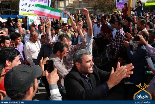 استقبال عشایر از رئیس جمهور