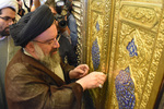 تشرف حجت الاسلام خاتمی به حرم مطهر سید علاءالدین حسین(ع)
