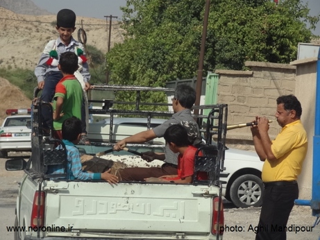 استقبال از بزرگترین پروژه گاز رسانی فارس با ساز و دهل در ممسنی