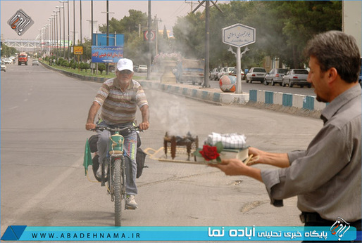 رکاب زنی دوچرخه سوار بسیجی از مرودشت تا مشهد
