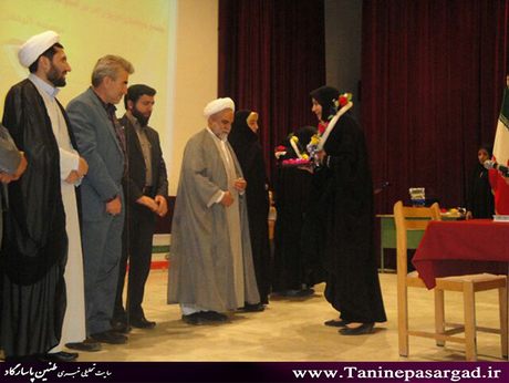 تجلیل از حافظان قرآن در پاسارگاد