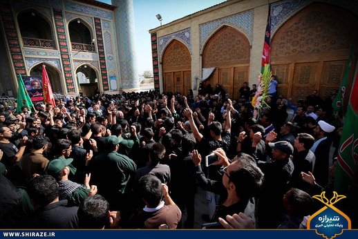 تشیع پیکر شهید مدافع حرم در شیراز