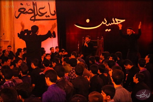 همایش «نوجوانان عاشورایی تجلی بصیرت انقلابی» در لارستان